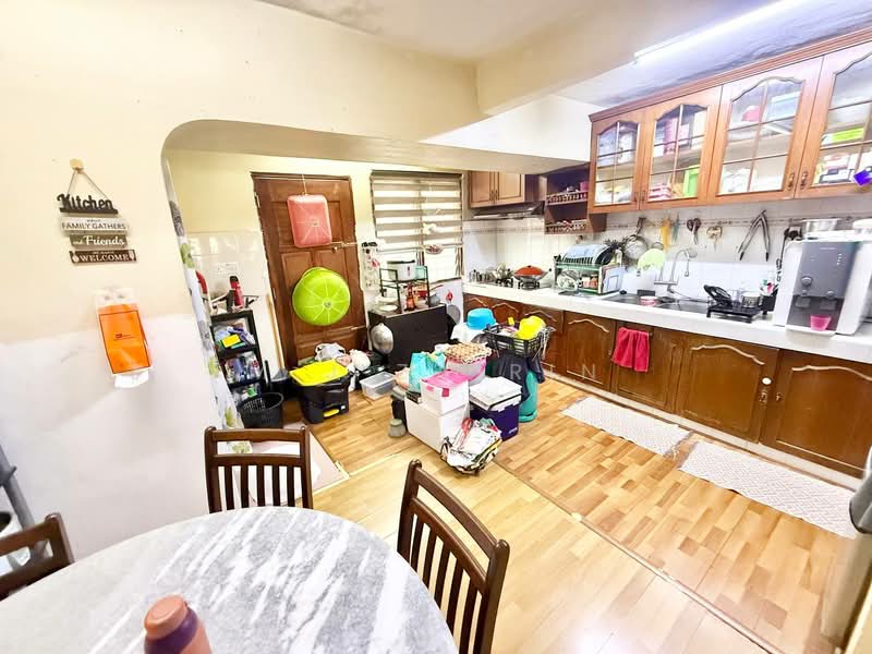 Rumah Teres 3 Tingkat untuk Dijual di Taman Bukit Teratai (Ampang) - M.J Zairin - Kitchen - PropertyGuru.com.my