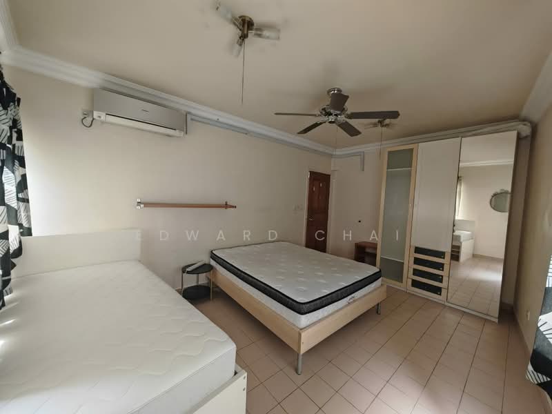 Kondominium untuk Dijual di Perdana Exclusive - Edward Chai - Bedroom - PropertyGuru.com.my