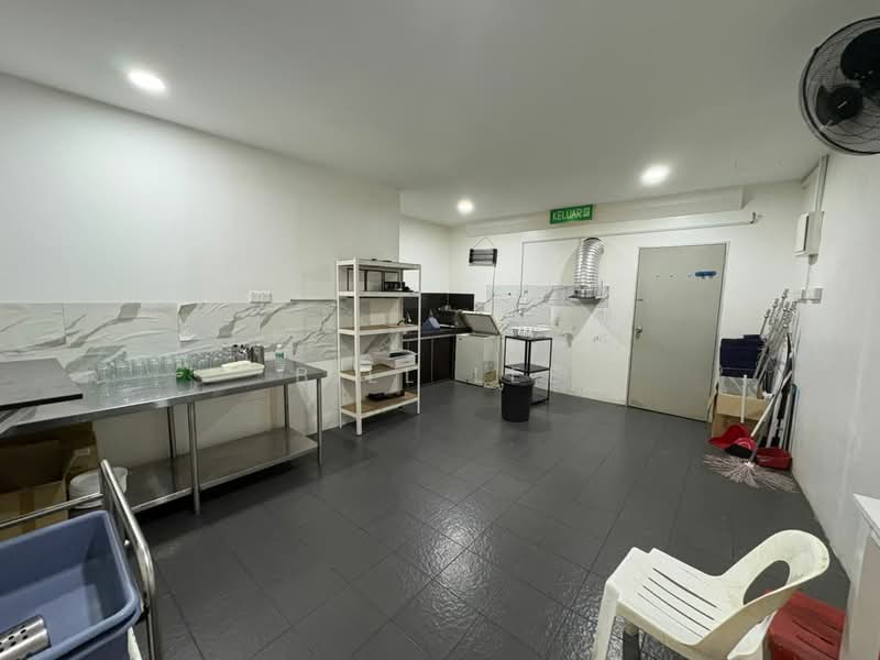Shop for Rent in Taman Cattleya (Senawang) - Bill Lee - Kitchen - PropertyGuru.com.my