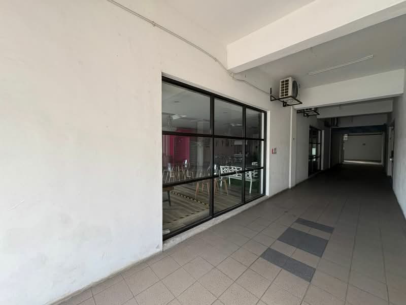 Shop for Rent in Taman Cattleya (Senawang) - Bill Lee - Exterior - PropertyGuru.com.my