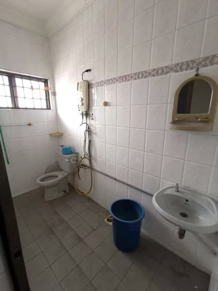 Bungalow for Sale in Taman Abad (Johor Bahru) - CS Tan - Bathroom - PropertyGuru.com.my