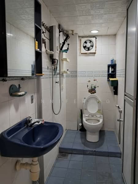 Pangsapuri untuk Disewa di Subang Perdana Goodyear Court 7 - Jennifer Ng - Bathroom - PropertyGuru.com.my