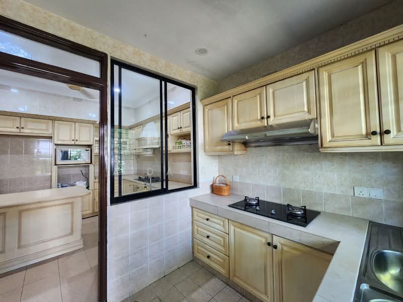 Rumah Teres 2 Tingkat untuk Dijual di Bukit Jelutong (Shah Alam) - Aida Ramli - Kitchen - PropertyGuru.com.my