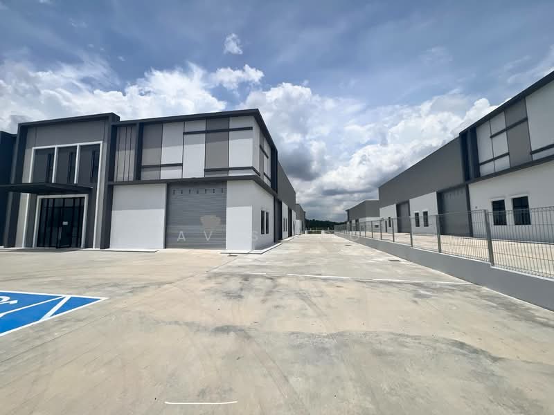 Factory for Rent in Eco Business Park 1 (Johor Bahru) - Avis Yoo - Exterior - PropertyGuru.com.my