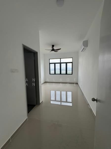 Servis Apartment untuk Dijual di Serviced Residence @ The Louvre @ Country Heights - Anbalagee Anbalagee - Interior - PropertyGuru.com.my