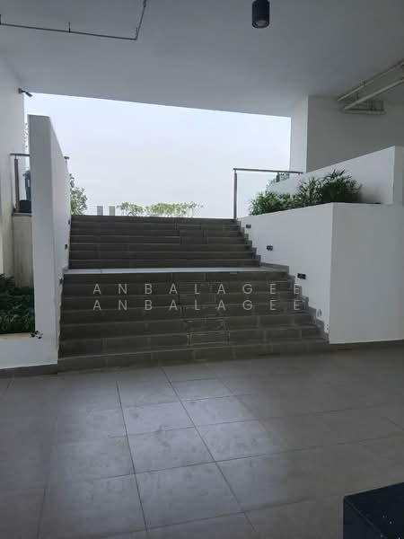 Servis Apartment untuk Dijual di Serviced Residence @ The Louvre @ Country Heights - Anbalagee Anbalagee - Exterior - PropertyGuru.com.my