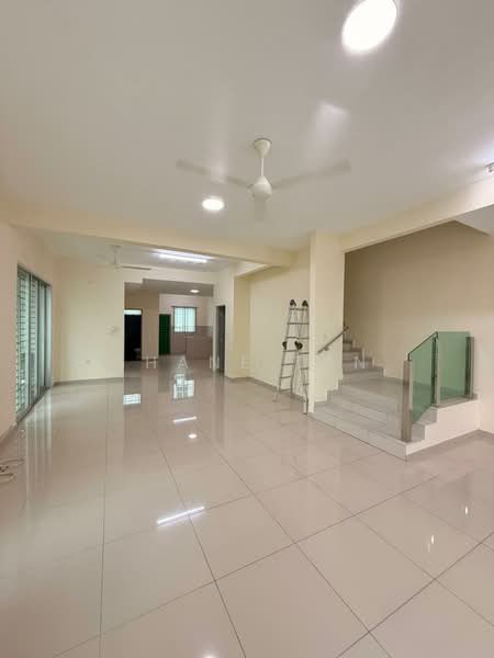 Terraced House for Sale in Bandar Sri Sendayan (Negeri Sembilan) - Shane Tan - Living Room - PropertyGuru.com.my