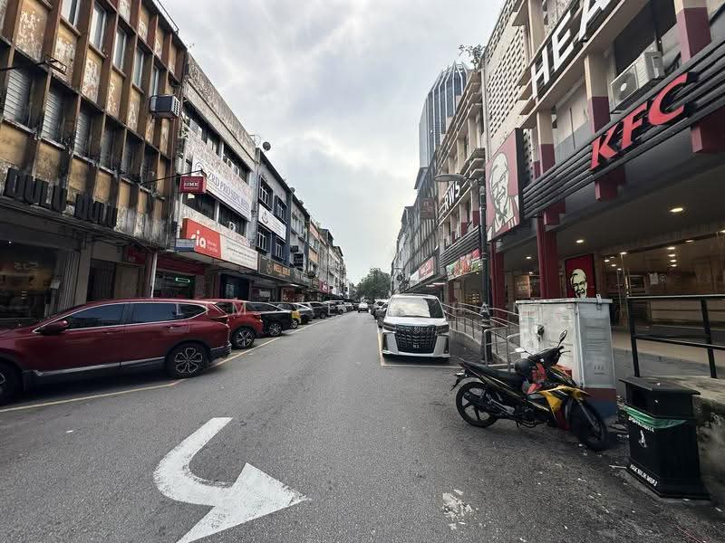 Shop for Sale in Seksyen 52 (Petaling Jaya) - Lim Ee Thian - Exterior - PropertyGuru.com.my
