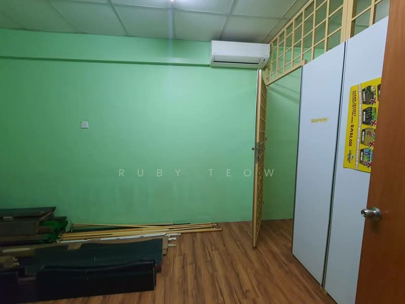 Shop for Rent in Bandar Seri Alam (Masai) - Ruby Teow - Interior - PropertyGuru.com.my