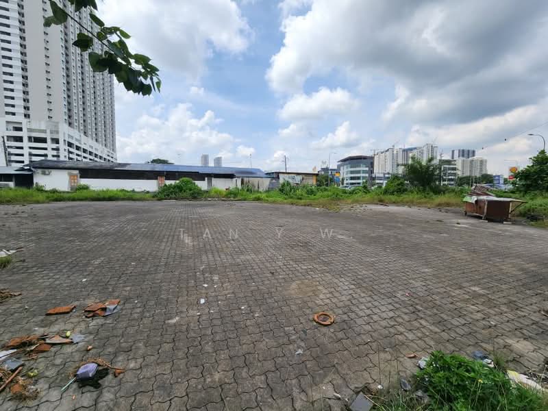 Commercial Land for Sale in Puchong (Selangor) - Tan Y.W. - Exterior - PropertyGuru.com.my