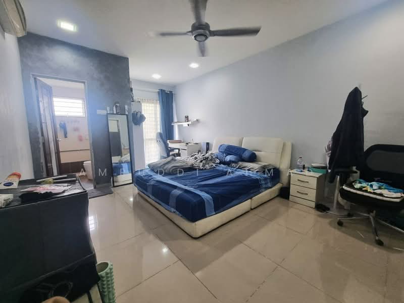 Kondominium untuk Disewa di Astana Lumayan - Amruddi Ahmad - Bedroom - PropertyGuru.com.my