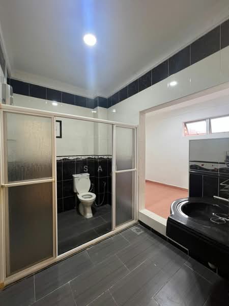 Rumah Berkembar untuk Dijual di Taman Serene (Johor Bahru) - San . - Bathroom - PropertyGuru.com.my