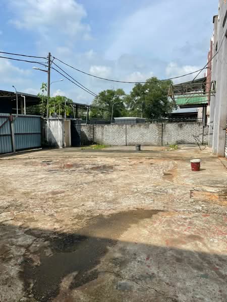 Factory for Rent in Nilai 3 (Nilai) - Jin Yin Siew - Exterior - PropertyGuru.com.my