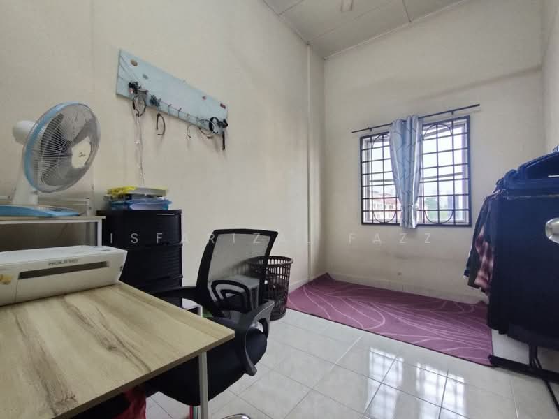 Apartment for Sale at Pangsapuri Tainia - Isfarizal fazz - Study - PropertyGuru.com.my