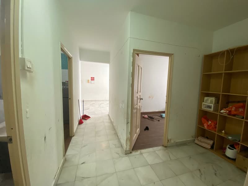 Condominium for Rent at Endah Regal Condominium - Ken . - Interior - PropertyGuru.com.my