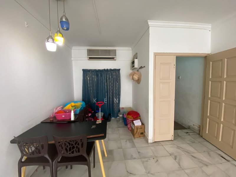 Condominium for Rent at Endah Regal Condominium - Ken . - Living Room - PropertyGuru.com.my