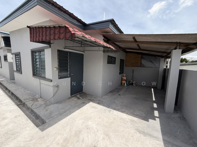 Semi-Detached House for Rent in Taman Selayang Mutiara (Selayang) - Edmund CH Leow - Exterior - PropertyGuru.com.my