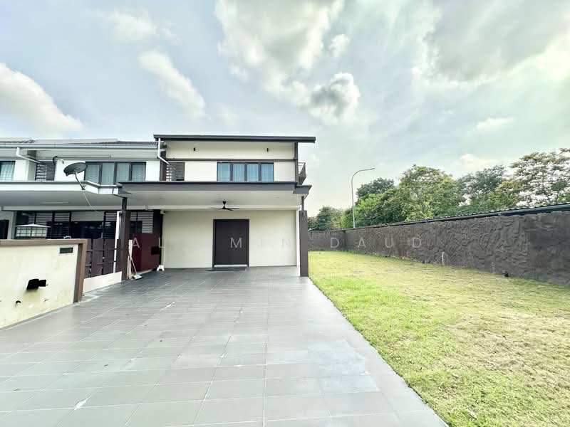 2.5-storey Terraced House for Sale in Seksyen 16 (Shah Alam) - Al Amin Daud - Exterior - PropertyGuru.com.my