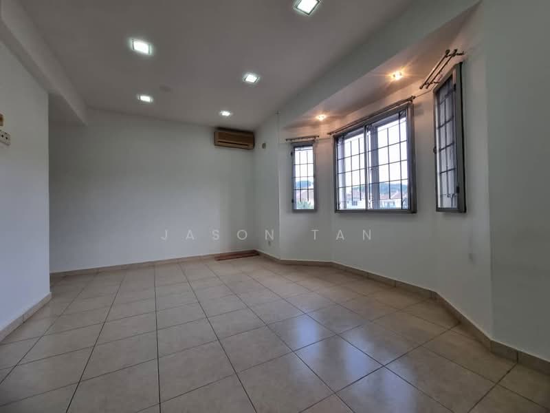 Rumah Teres 2 Tingkat untuk Dijual di TAMAN PUCHONG UTAMA (Puchong) - Jason Tan - Living Room - PropertyGuru.com.my