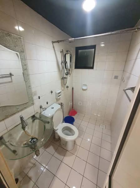 Condominium for Sale at Sri Putramas - KK Chong - Bathroom - PropertyGuru.com.my