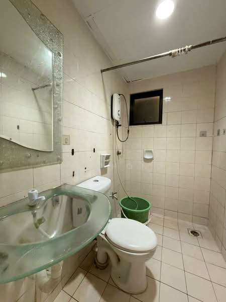 Kondominium untuk Dijual di Sri Putramas - KK Chong - Bathroom - PropertyGuru.com.my