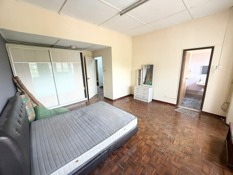 2-storey Terraced House for Rent in Bandar Indahpura (Kulai) - JH Yap - Bedroom - PropertyGuru.com.my