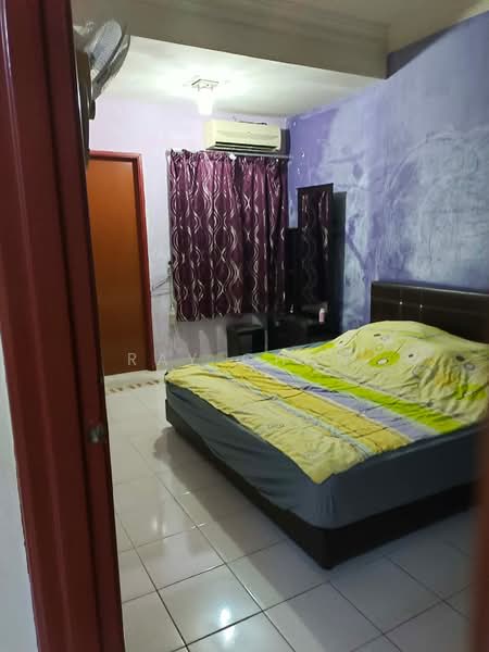 2.5-storey Terraced House for Sale in Bandar Mahkota Cheras (Cheras) - Ray Chan - Bedroom - PropertyGuru.com.my