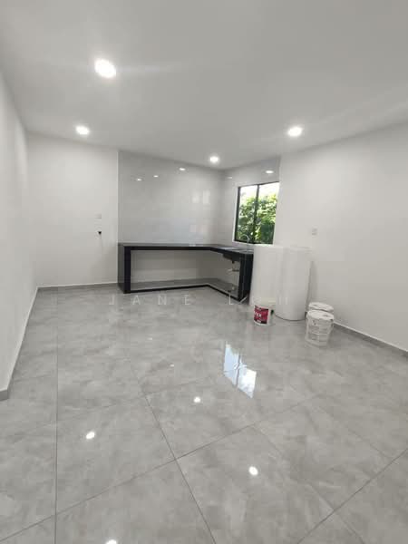 Rumah Teres 1 Tingkat untuk Dijual di Taman Universiti (Sri Gading) - Jane Loh - Kitchen  - PropertyGuru.com.my