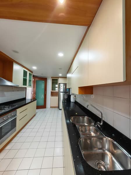 Kondominium untuk Disewa di The Straits View Condominium - Ray Wong - Kitchen - PropertyGuru.com.my