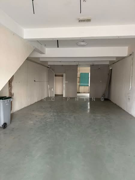 Kedai / Pejabat untuk Dijual di Taman Semabok Perdana (Semabok) - Vinc Pheng - Interior - PropertyGuru.com.my