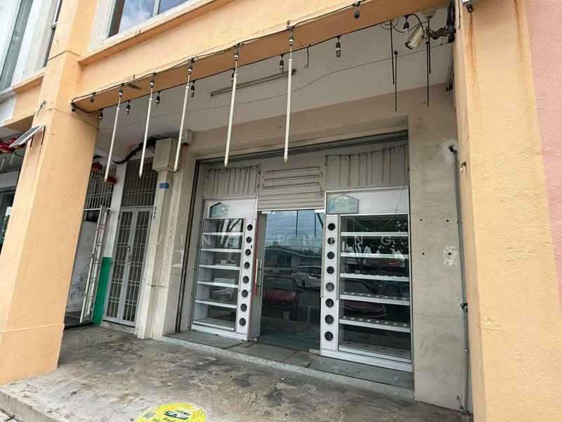 Kedai / Pejabat untuk Dijual di Taman Semabok Perdana (Semabok) - Vinc Pheng - Exterior - PropertyGuru.com.my