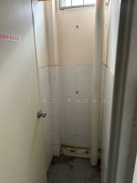 Kedai / Pejabat untuk Dijual di Taman Semabok Perdana (Semabok) - Vinc Pheng - Interior - PropertyGuru.com.my