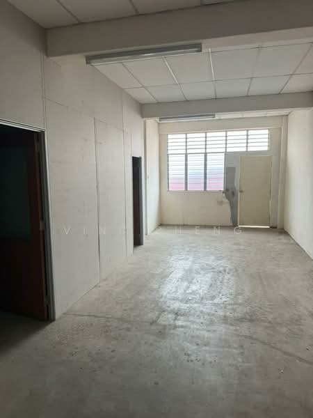 Kedai / Pejabat untuk Dijual di Taman Semabok Perdana (Semabok) - Vinc Pheng - Interior - PropertyGuru.com.my