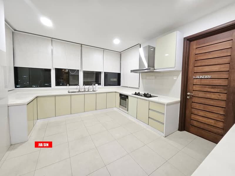 Kondominium untuk Disewa di H Residence (One Ritz Residence / Kelawai View) - Jiasin Yap - Kitchen - PropertyGuru.com.my
