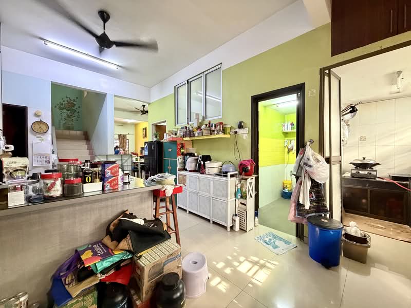 2-storey Terraced House for Sale in Bandar Damai Perdana (Cheras) - ChaoLim . - Kitchen - PropertyGuru.com.my