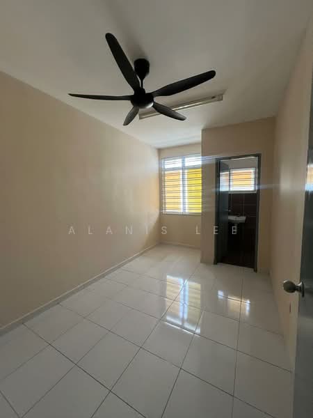 2-storey Terraced House for Sale in Nusantara Prima (Gelang Patah) - Alanis Lee - Interior - PropertyGuru.com.my