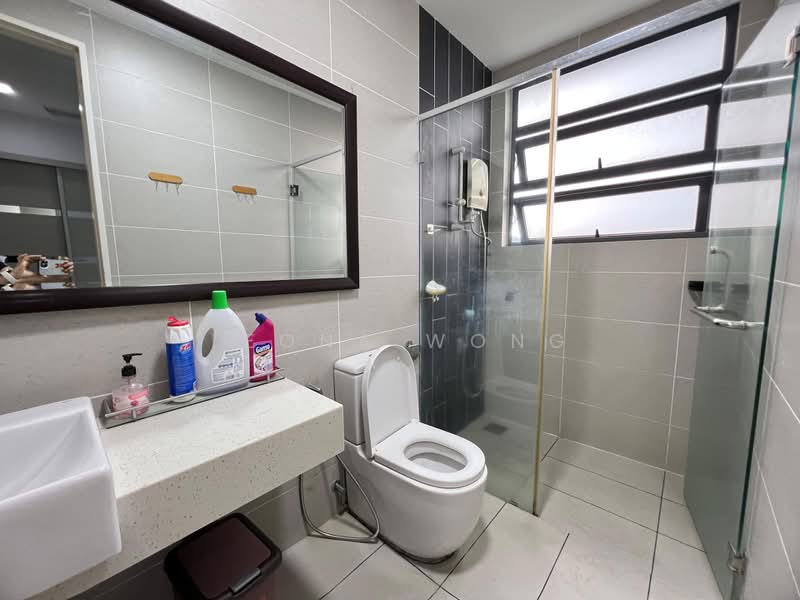 Servis Apartment untuk Disewa di The Cruise Residence - Leona Wong - Bathroom - PropertyGuru.com.my