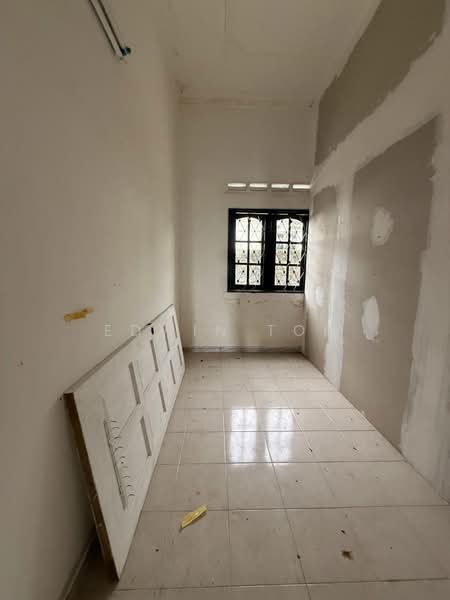 Commercial Bungalow for Rent in Taman Melodies (Johor Bahru) - Edwin Toh - Interior - PropertyGuru.com.my