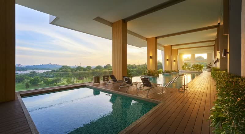 Kondominium untuk Dijual di Par 3 Condo & Condo Villa - Annie Chong - Pool - PropertyGuru.com.my