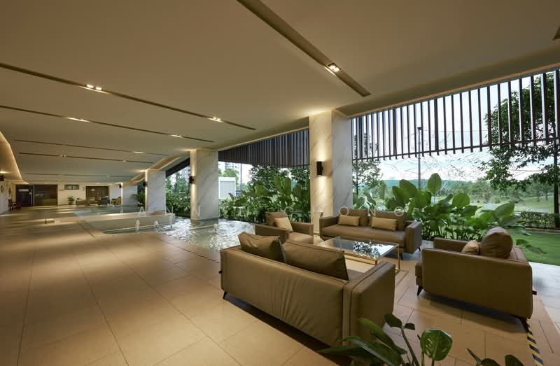 Kondominium untuk Dijual di Par 3 Condo & Condo Villa - Annie Chong - Lobby - PropertyGuru.com.my