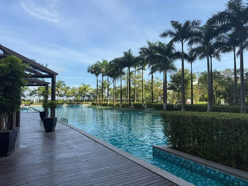 Service Residence for Sale at Green Haven - Siow Yan Er - Exterior - PropertyGuru.com.my