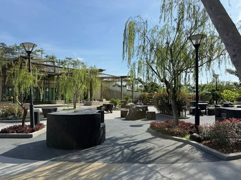 Service Residence for Sale at Green Haven - Siow Yan Er - Exterior - PropertyGuru.com.my