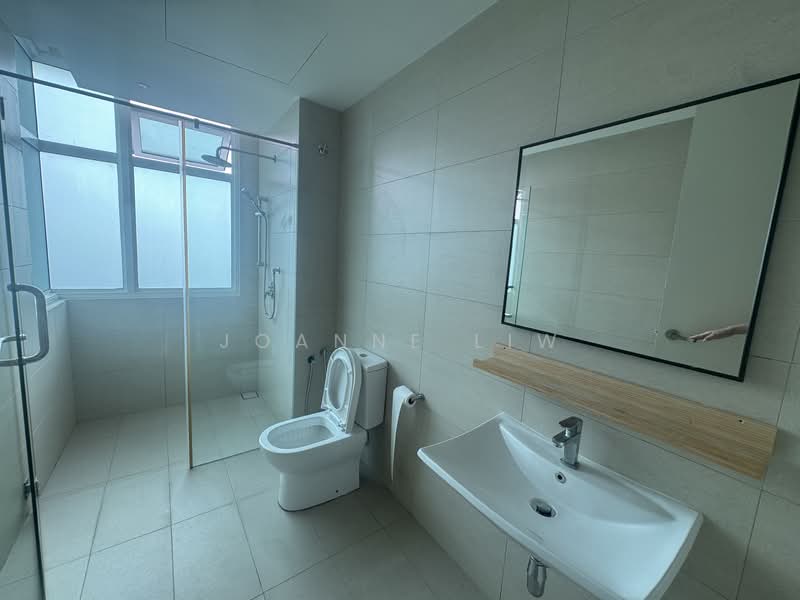 Condominium for Rent at Ferringhi Residence 2 - Joanne Liw - Bathroom - PropertyGuru.com.my