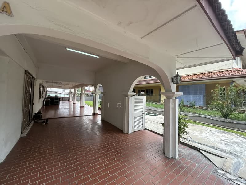 Rumah Berkembar untuk Dijual di SS5 (Petaling Jaya) - Jessica Lim - Exterior - PropertyGuru.com.my