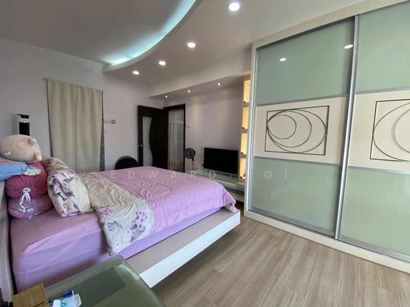 Condominium for Rent at Gold Coast Resort Condominium - Edward Ooi - Bedroom - PropertyGuru.com.my