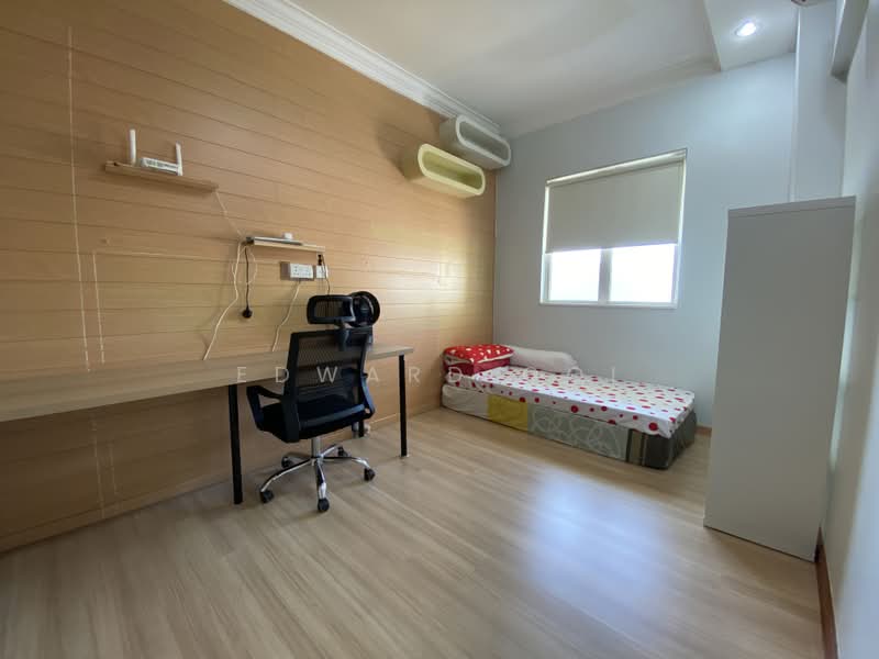 Condominium for Rent at Gold Coast Resort Condominium - Edward Ooi - Bedroom - PropertyGuru.com.my