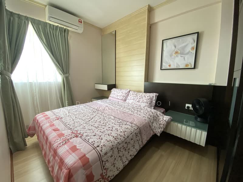 Condominium for Rent at Gold Coast Resort Condominium - Edward Ooi - Bedroom - PropertyGuru.com.my
