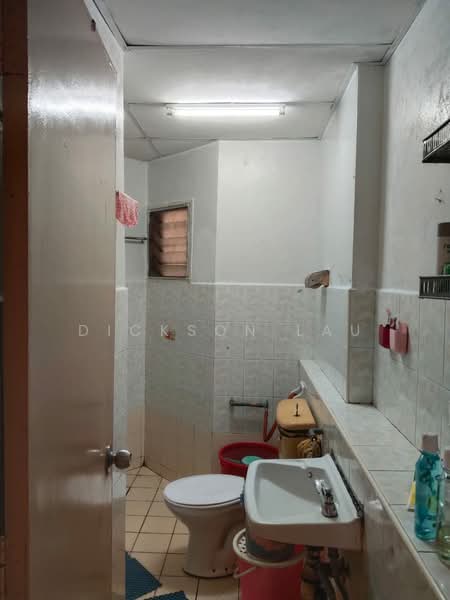 Condominium for Sale at Menara Menjalara - Dickson Lau - Bathroom - PropertyGuru.com.my