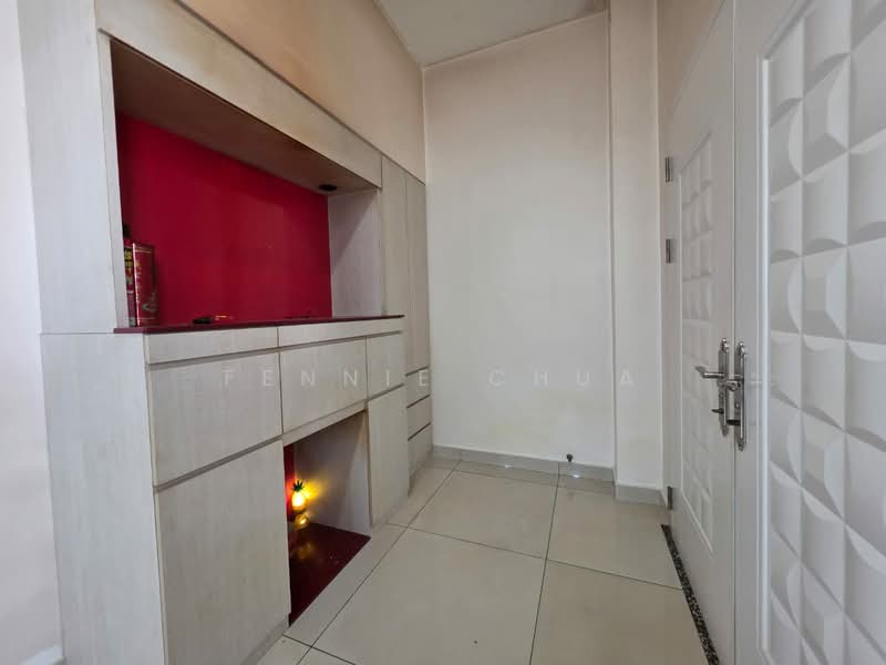 Semi-Detached House for Sale in Taman Sri Intan (Johor Bahru) - Fennie Chua - Entrance - PropertyGuru.com.my