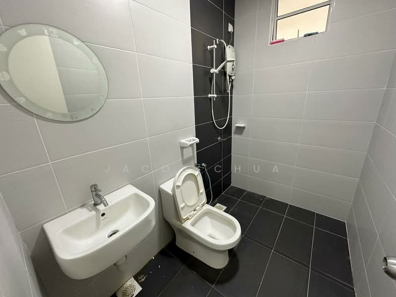 Apartment for Sale at Nusa Heights (Nusa Puncak) - Jacob Chua - Bathroom - PropertyGuru.com.my